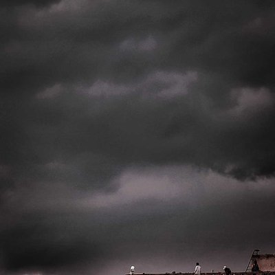 Dramatic 