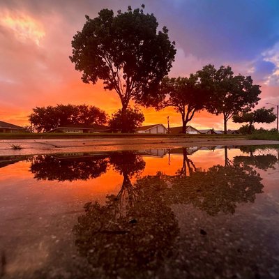 Atardecer en día de lluvia