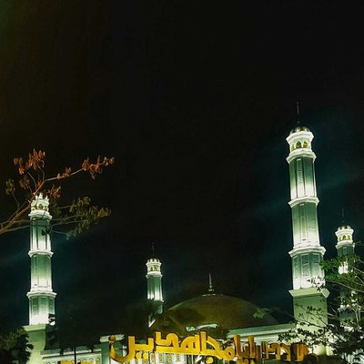 Masjid Raya Mujahidin 