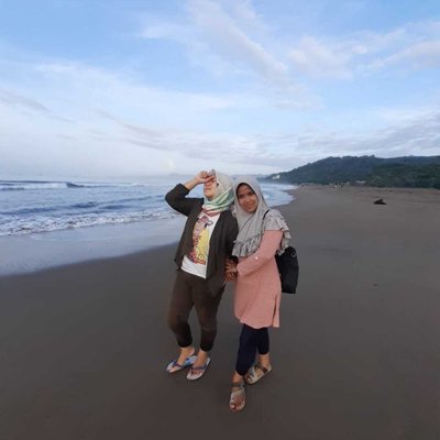 pantai pelabuhan ratu Sukabumi