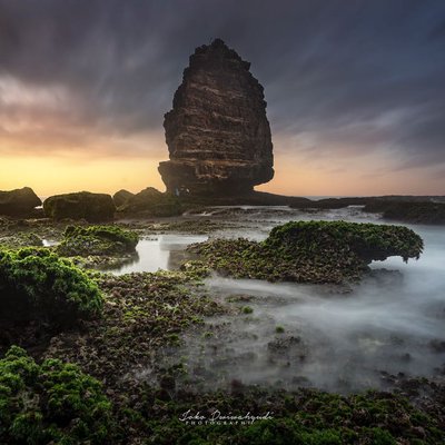 Senja Pantai Ngondo