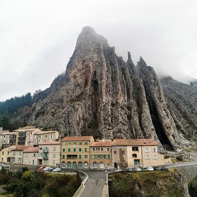 Rocher de la Baume