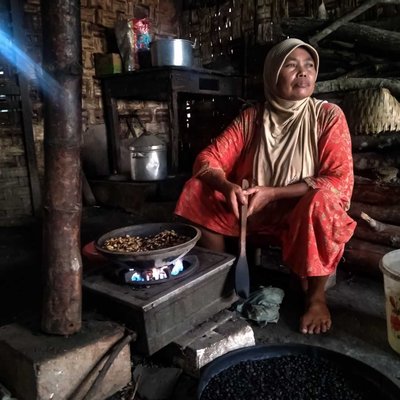 sangrai kopi
