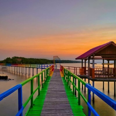 Dermaga cinta pantai kutang