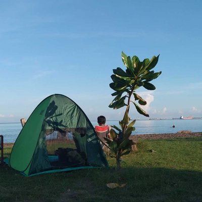 Menikmati Pagi di Pantai Bosowa Makassar 