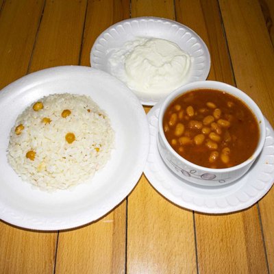 VAZGEÇİLMEZ TÜRK MENÜSÜ  ESSENTIAL TURKISH MENU