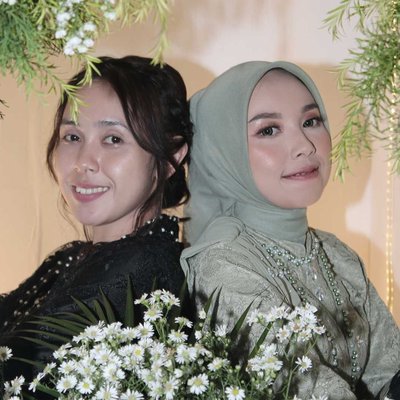 kakak adik