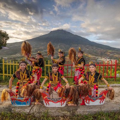 Adat Botorono