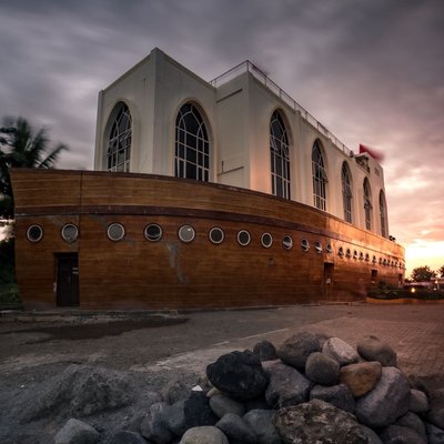 mesjid kapal semarang