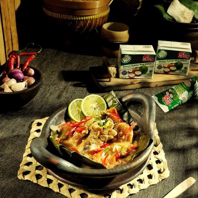 Garang Asem Ayam Santan