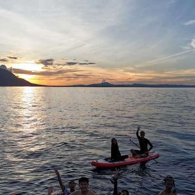 Menikmari Senja 