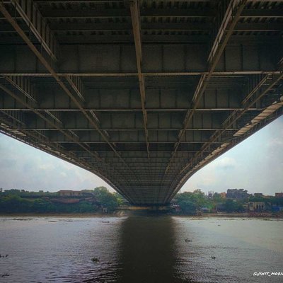 Low angle view of a Howrah Bridge