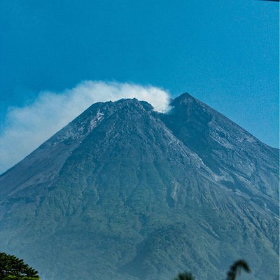 Gunung merapi