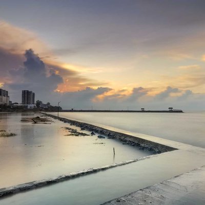 Pantai Dusit