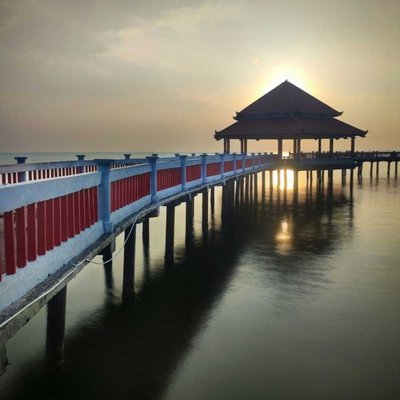 Senja Gazebo Pantai Kartini Jepara