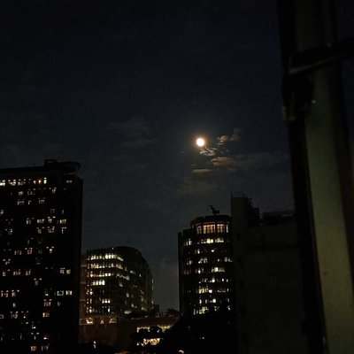 Full moon 