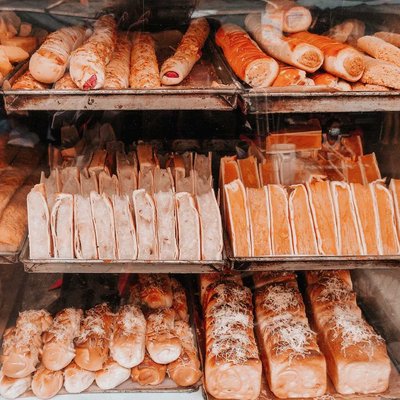DELISH PASTRIES