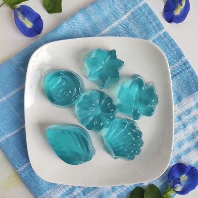 Pudding bunga telang 
