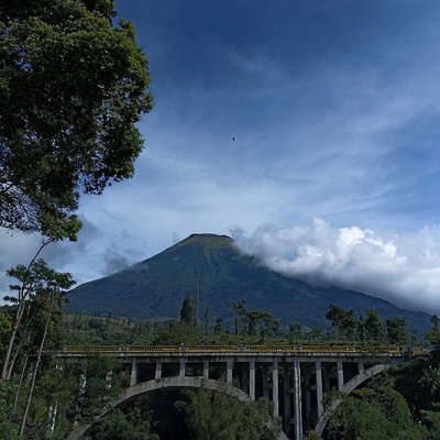 JEMBATAN SIGANDUL YANG FOTOGENIK DI TEMANGGUNG
