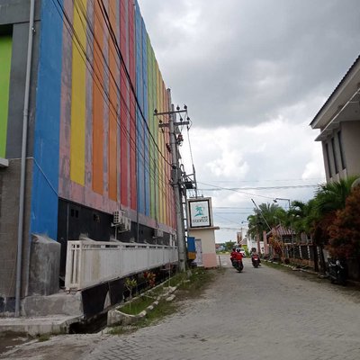 SEBUAH TEMPAT BELANJA