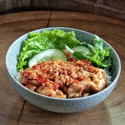 CHICKEN BETUTU RICE