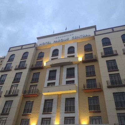 "Hotel Parque Central"