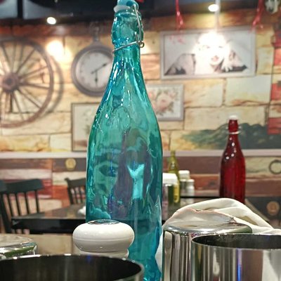 Zuba Restaurant and Cafe 