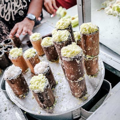 Kue Putu