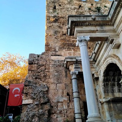 üçkapılar