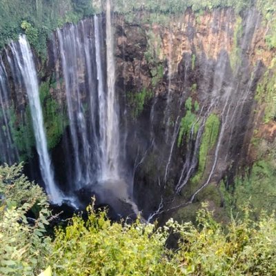 AIR TERJUN TUMPAK SEWU
