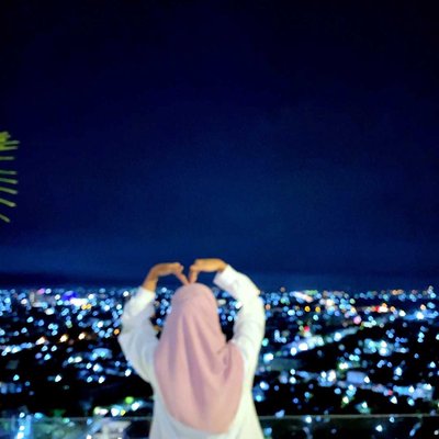 Sky Park Cafe & Bar