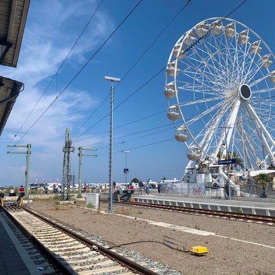 Ferris wheel