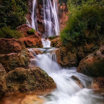 nglirip waterfall