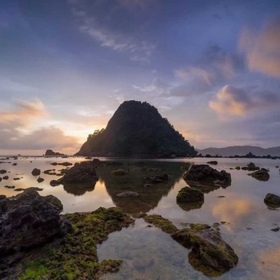 Pulau Merah