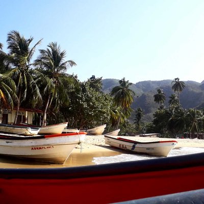Recorriendo las Costas Aragueñ
