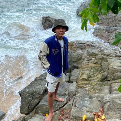 pantai pasir putih trenggalek