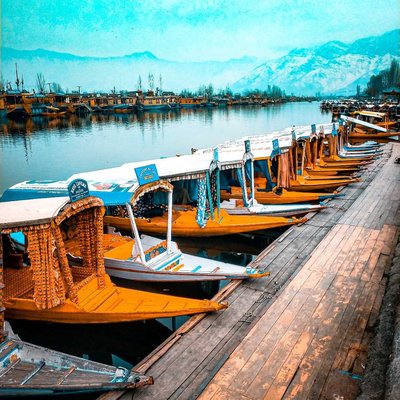 dal lake Kashmir 📍