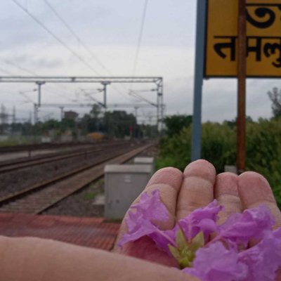 Dharinda...