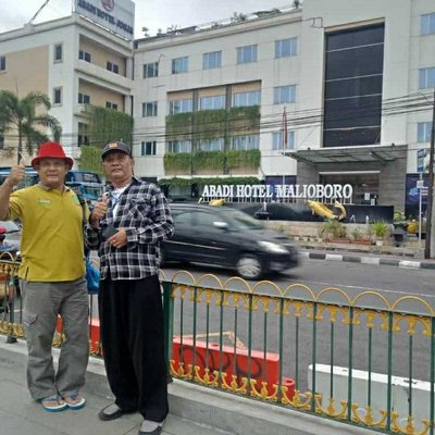 turis kembar 
