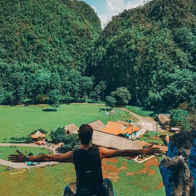 en lo alto🍃