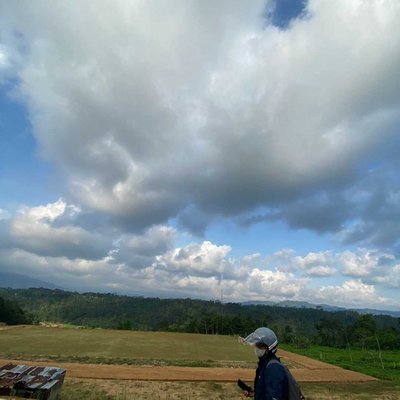langit biru