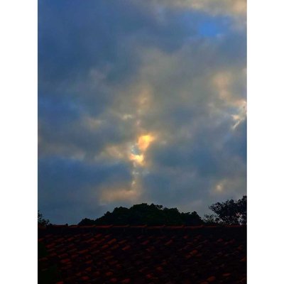 Mendung Di Pagi Hari