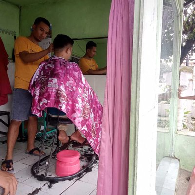 BENGKEL RAMBUT