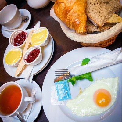 French Breakfast 