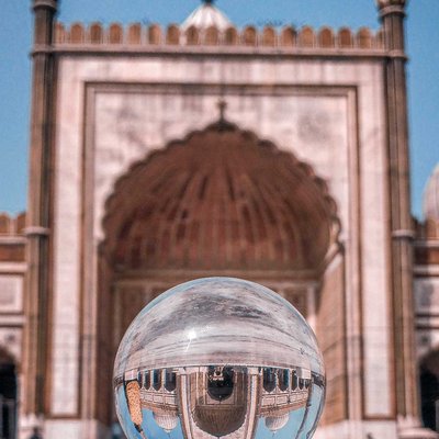 magic of crystall ball in jama masjid
