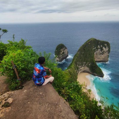 Kelingking Beach