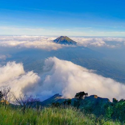 sumbing mountain