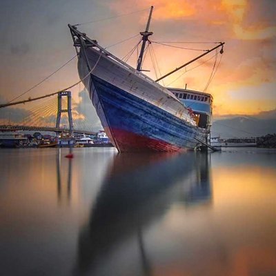 perahu karam