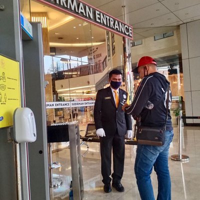 SECURITY MALL