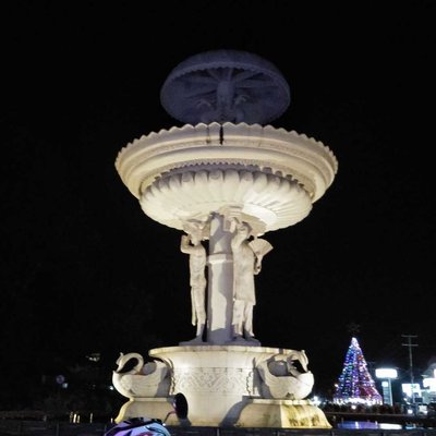 Tugu Bundaran 1001 Ai
